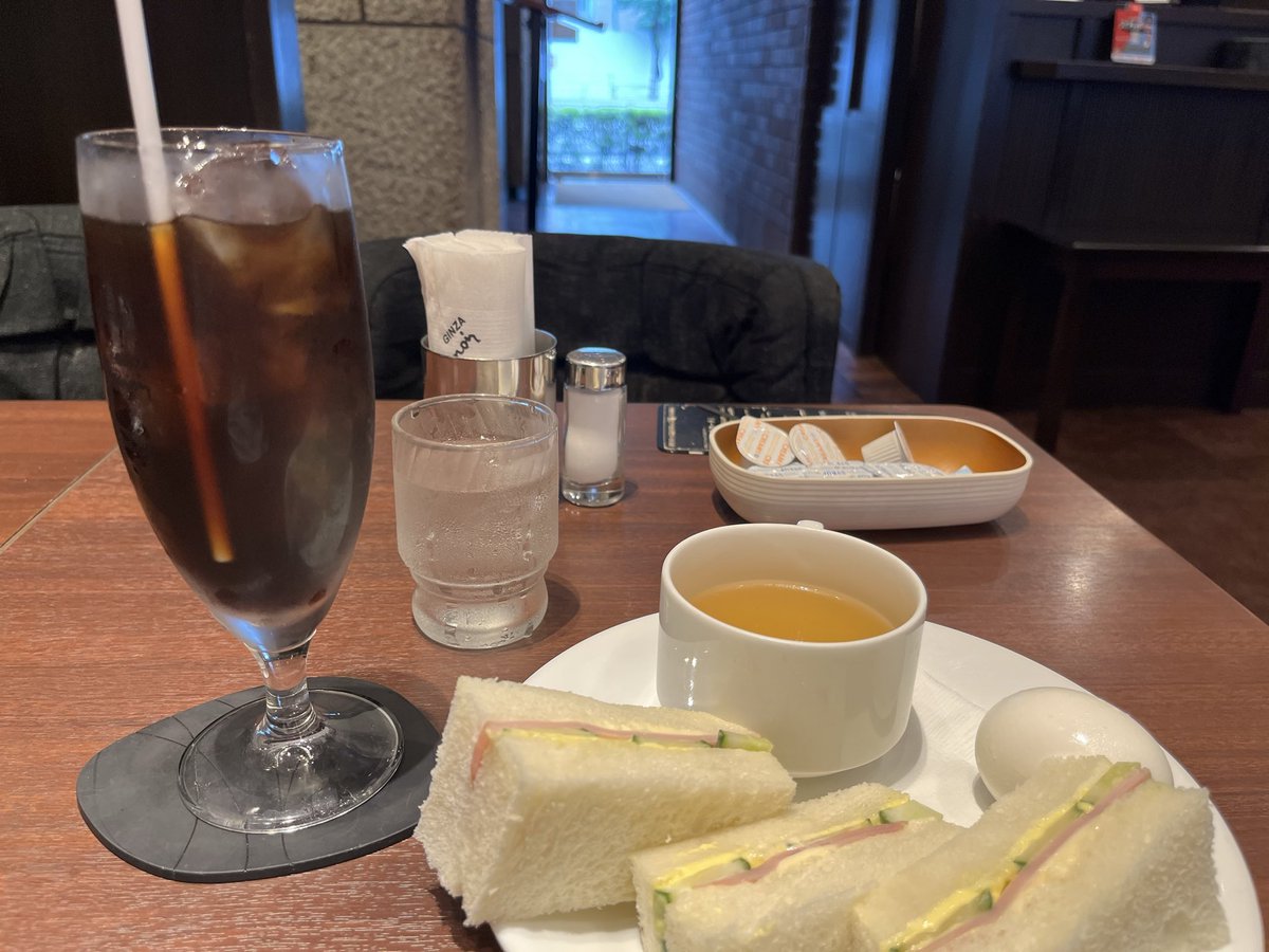 kojiueta's tweet photo. 今日も対面研修
部下には変わってほしいというけれど、
自分は部下のために変われるのか？ https://t.co/HQBowuSgMK