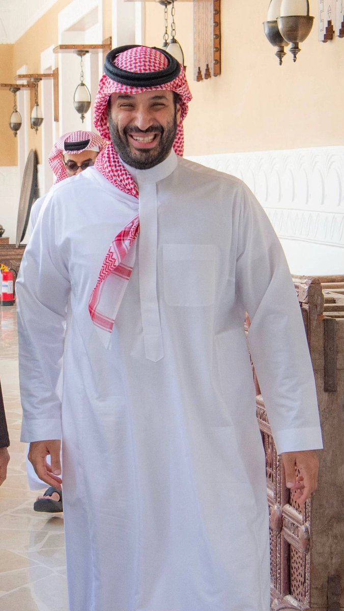 HRHMBNSALMAAN's tweet photo. المنافسة العالمية تتطلب سرعة في اتخاذ القرار. https://t.co/dmlYZC0zD8