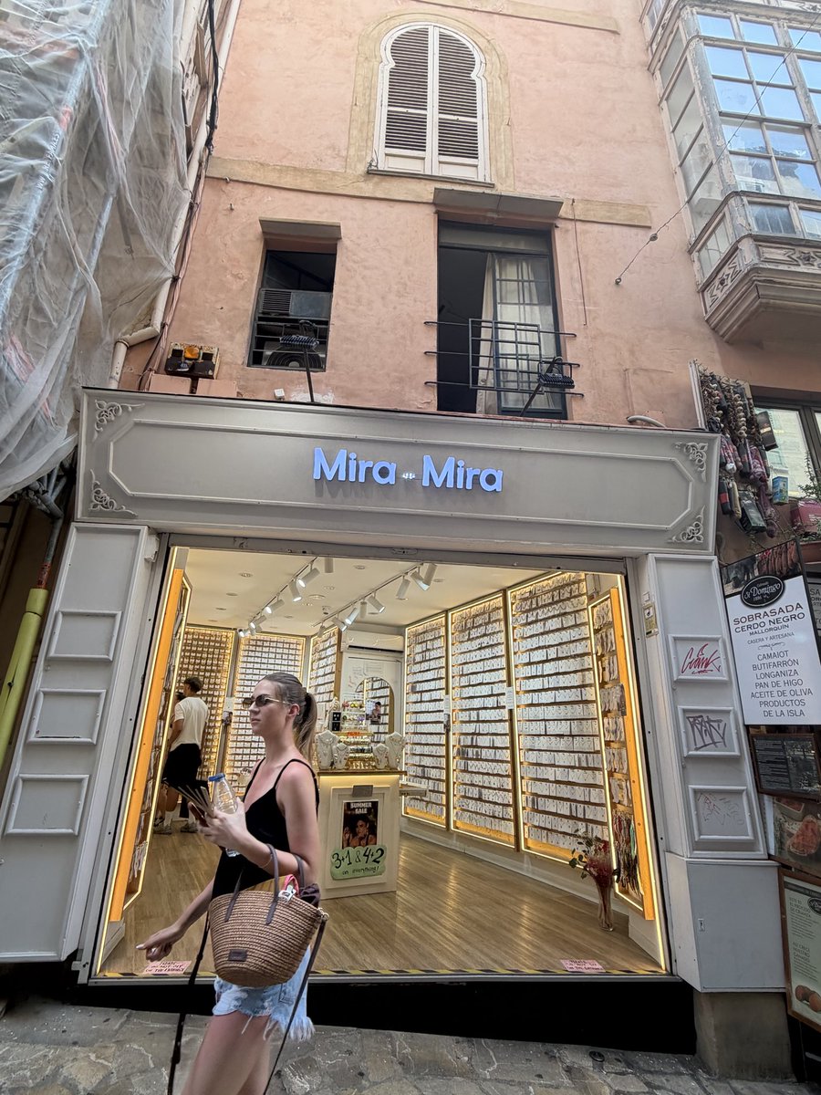 Joyk3ll's tweet photo. Pulled up at the rommulas shop today #miramira https://t.co/i9tRoYnThY
