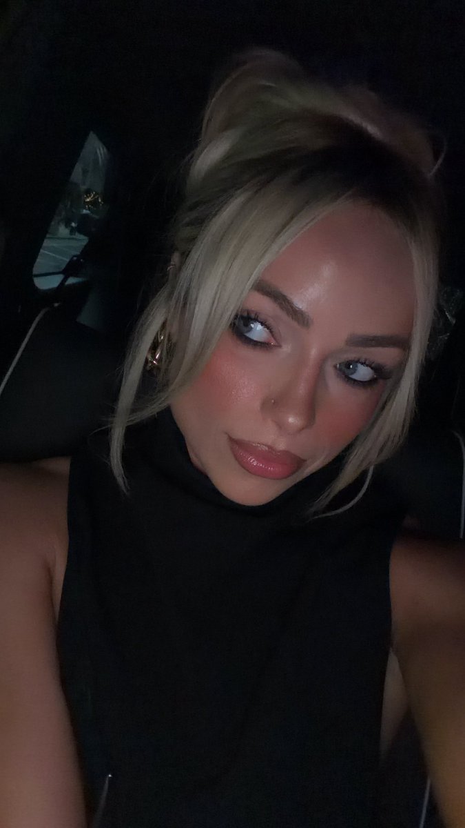 YaOnlyLivvOnce's tweet photo. https://t.co/9HKbSB8CCO