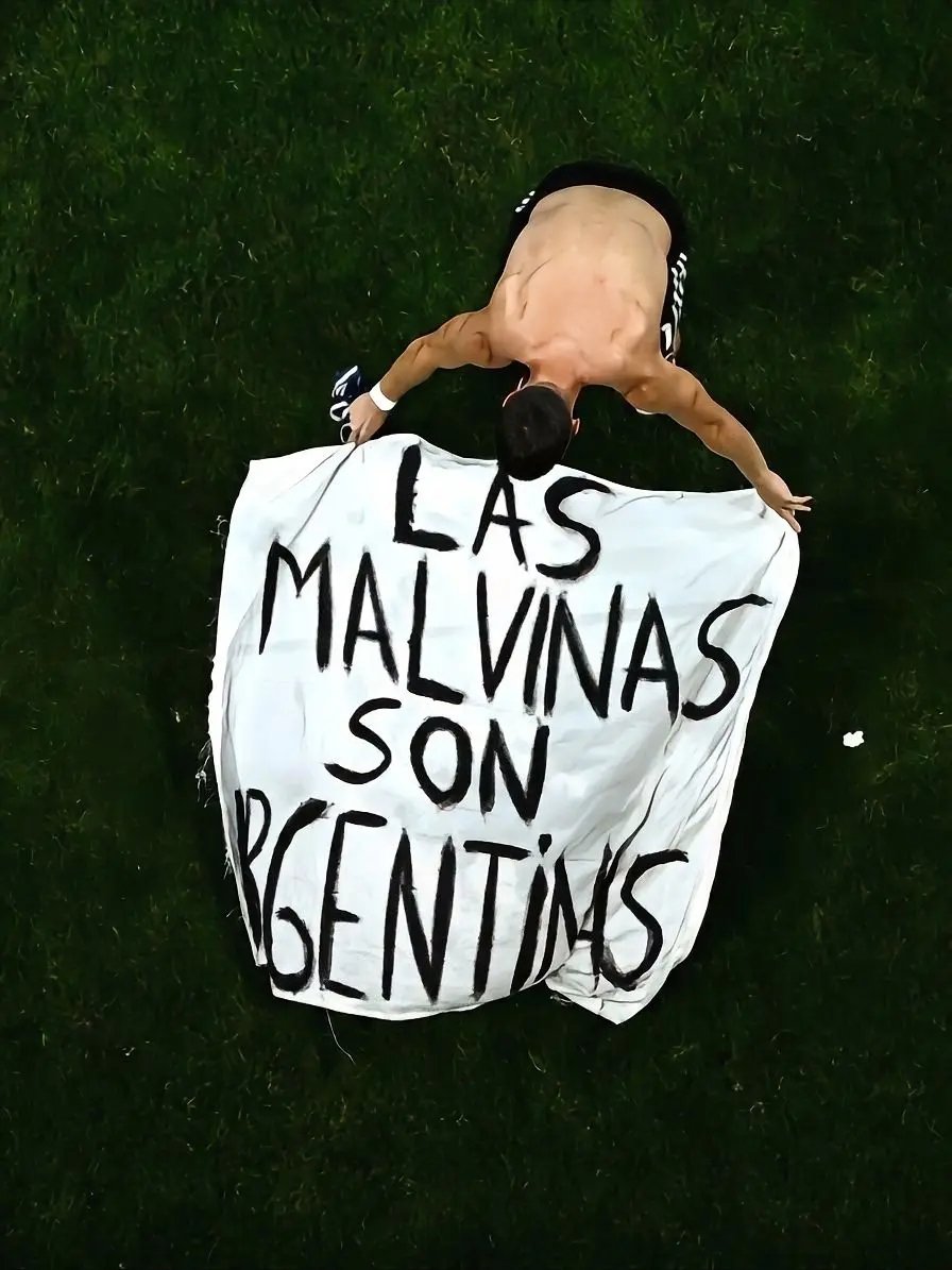 clamorSUR's tweet photo. POR SIEMPRE ARGENTINAS. https://t.co/HJpW9f7X4H