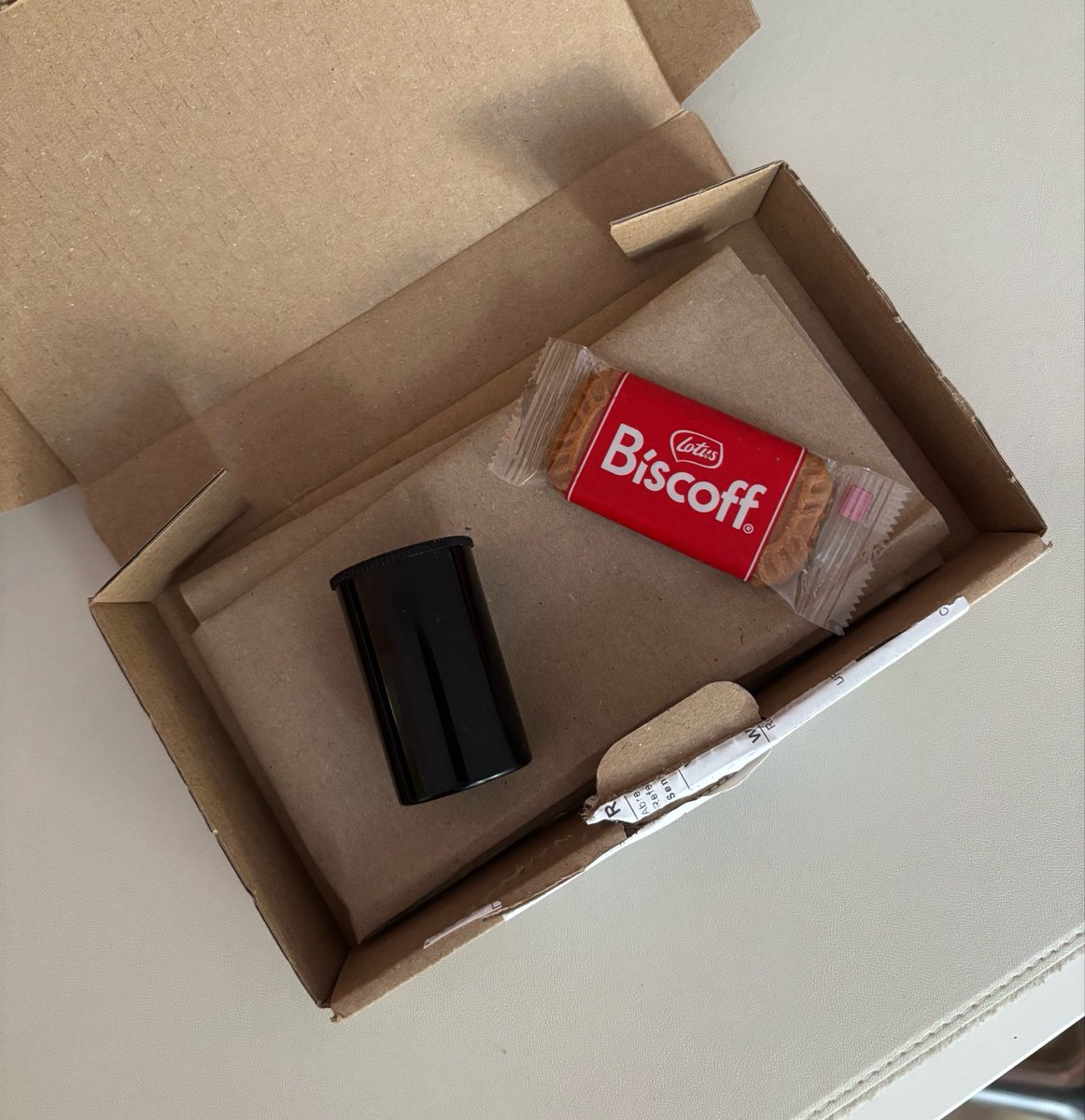thankuneext's tweet photo. why did it come with a biscoff cookie i can't even make this up https://t.co/zgvBL4kRM8