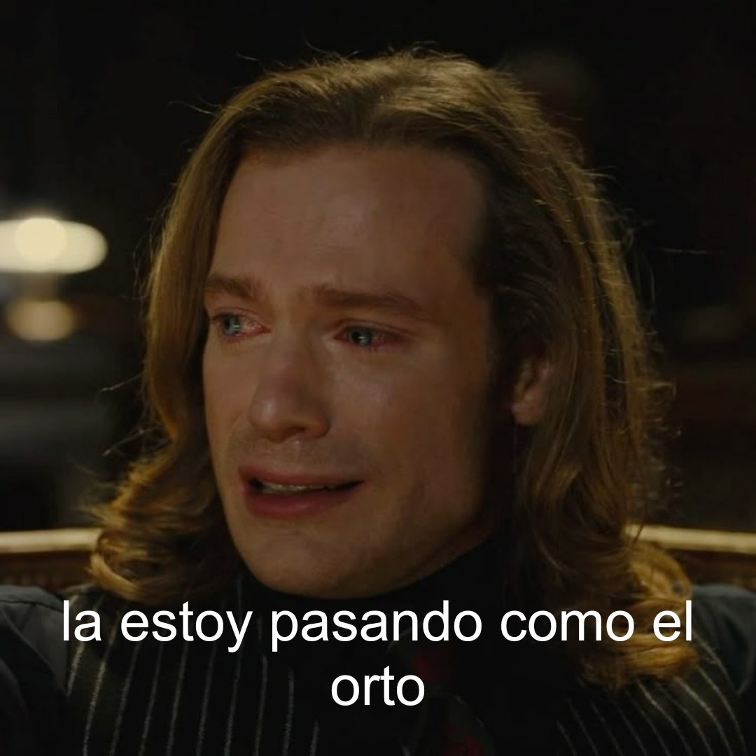 pinkiinthenight's tweet photo. posta no tiene sentido que con este clima de festejo mundialista yo tenga que estar preparando 2 finales que no puedo patear porque se me vencen, me quiero morir https://t.co/AOjIMToVVa
