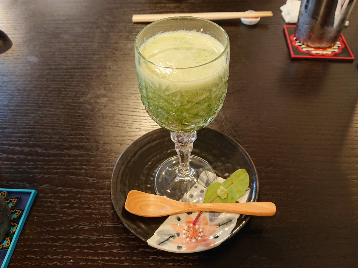 Scenery_Stone24's tweet photo. 札幌市西区　日樂(ひらく) 
夜営業を再開した『日樂』さん😚
今日はお勧めのミカン鯛のお造りなどを頂きました😋
相変わらずお店の料理はお洒落で、笑顔の素敵なご夫婦でした😍
まずはエビスビールで乾杯🍻
#日樂 #ひらく #日本料理 #エビスビール https://t.co/wvLs8t7SDF