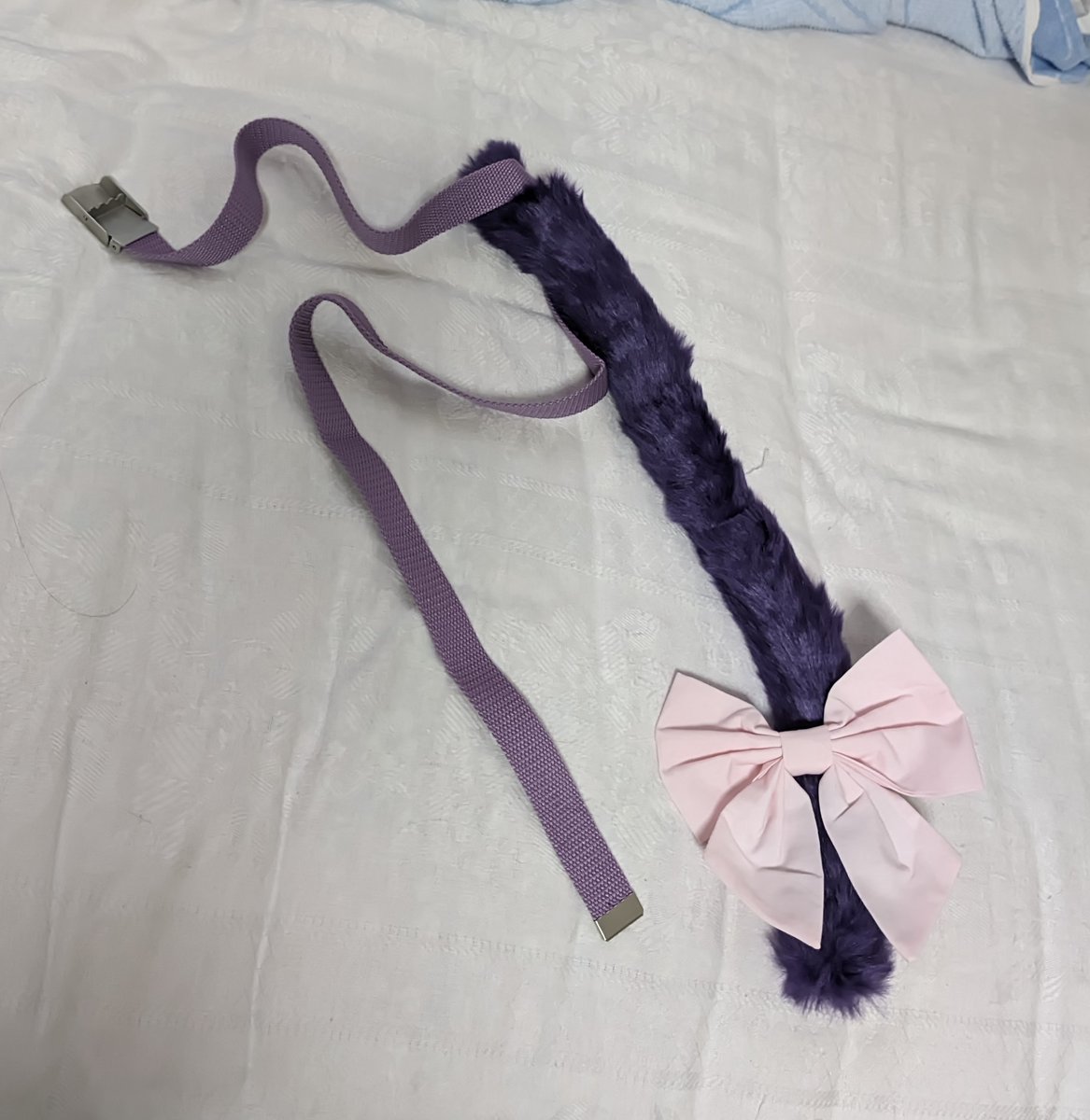 kuroneko_mask's tweet photo. マスクを制作しました。
結い上げ・メッシュの髪型です。
尻尾も制作しました。
#着ぐるみ #Kigurumi https://t.co/vQKZYLNdRi