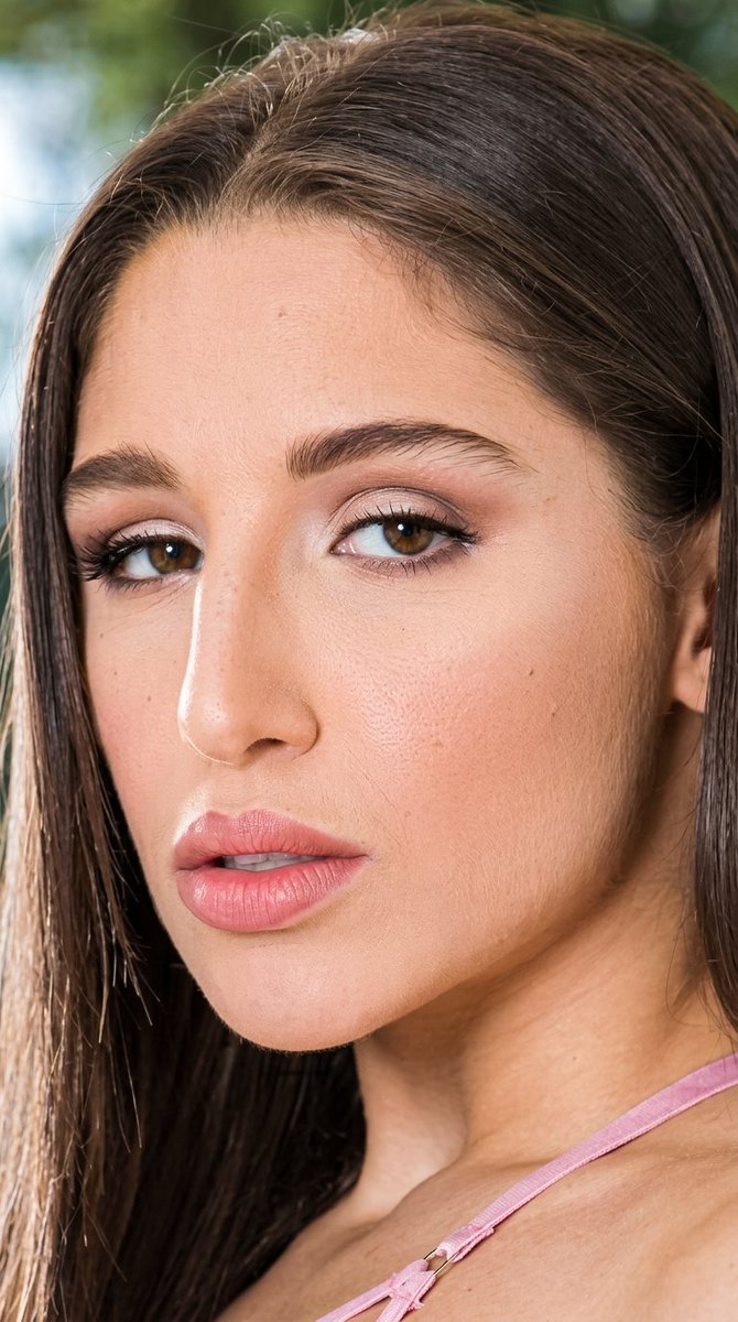 UHQ_TWEETS's tweet photo. Face card of Abella Danger https://t.co/7wW9A9y9Er