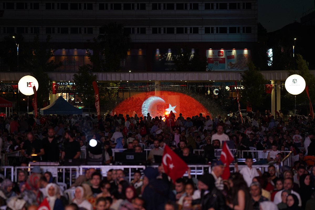 kocaelimhp41's tweet photo. “Karanlığa teslim olmayan bir milletin adı: Türkiye.”🇹🇷 https://t.co/fNpG8qJCh3
