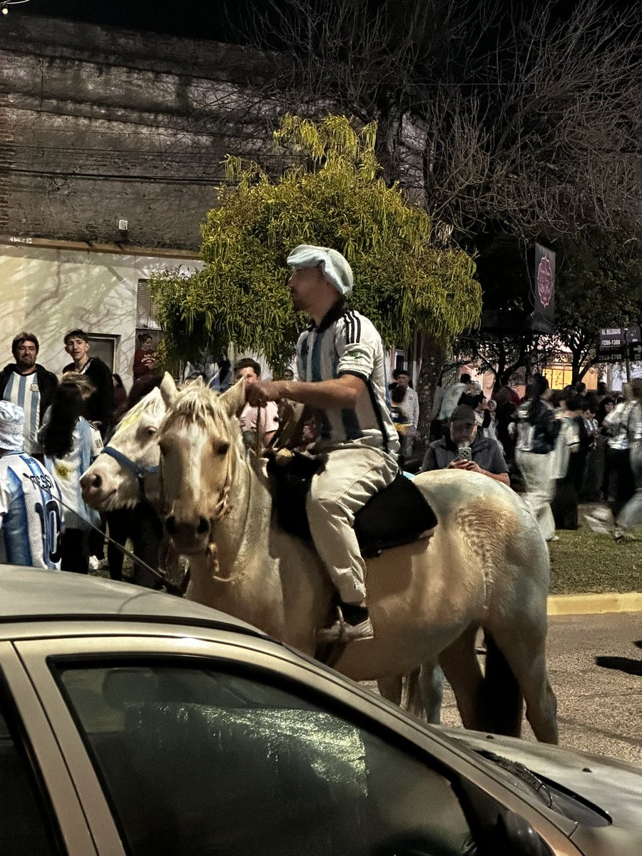 FrancoTonioloo's tweet photo. Argentina no lo entenderías… https://t.co/SaQs2luCnL