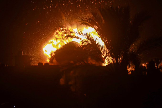 SoftWarNews's tweet photo. Piala Dunia di Gaza malam ini...

Pemboman brutal oleh Israel menghancurkan puluhan tenda. Lidah api melahap habis area pengungsian hingga rata dengan tanah, membuat puluhan keluarga kehilangan tempat bernaung dan terpaksa tidur di jalanan. https://t.co/8V0gQ4tcHJ