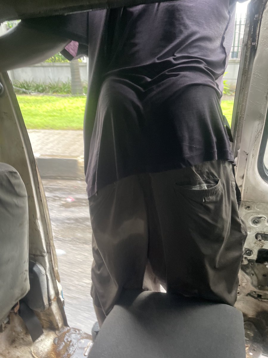 justthatdoy's tweet photo. Bra gat some ass asf 🙊  my dick jumped all along the ride 😂 https://t.co/x4nJB6bgkP
