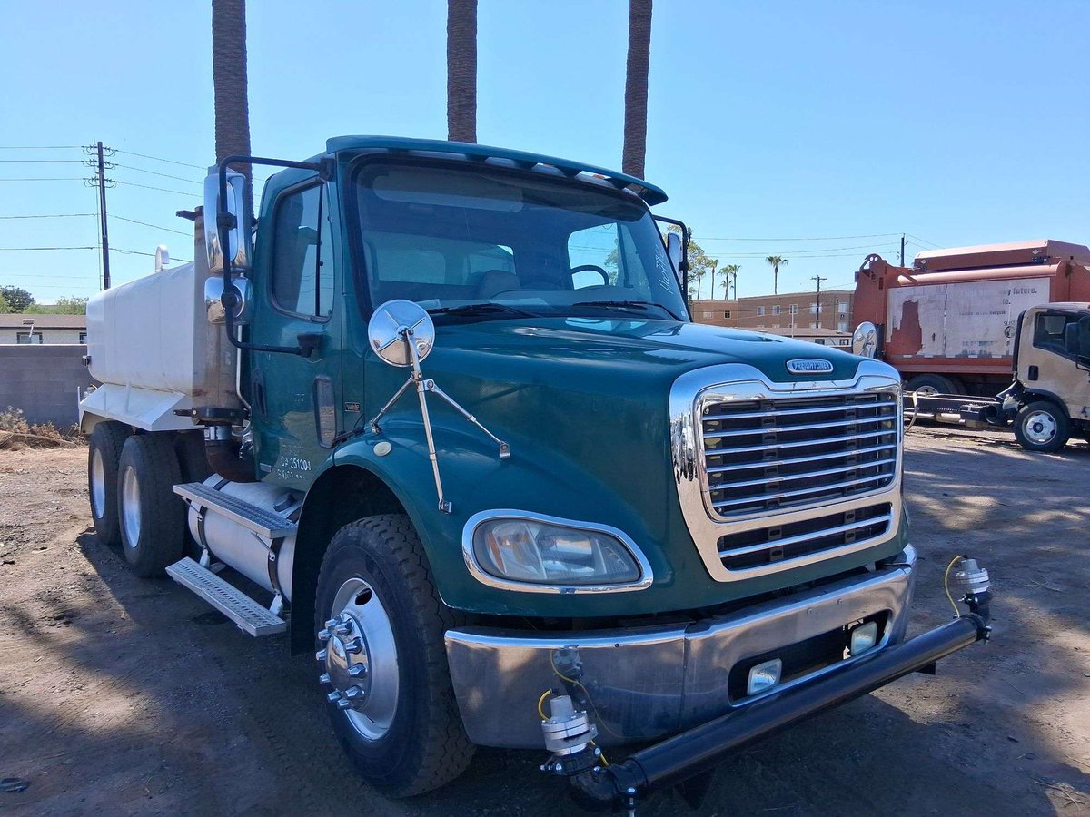 SierraAuction's tweet photo. Keep Your Business Moving at Sierra Auction! Southwest Regional Heavy Equipment &amp; Fleet Auction Begins Closing Thursday, July 23rd at 10am MST! Bid Now at https://t.co/xZoOjGbF8G
Live Public Preview Wednesday, 7/22 From 8am-3pm! https://t.co/pDjxahtib4