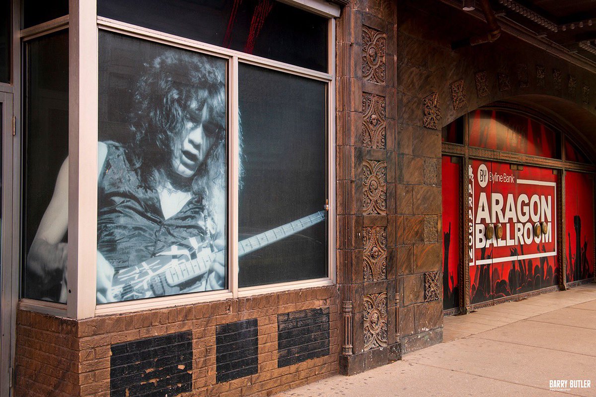 barrybutler9's tweet photo. Its nickname was the Aragon BRAWLroom.  This week it turns 100 years old.  How many times did you stand in the alley for hours waiting to get into a general admission show at Chicago's Aragon Ballroom? https://t.co/ArK4JXdOwG