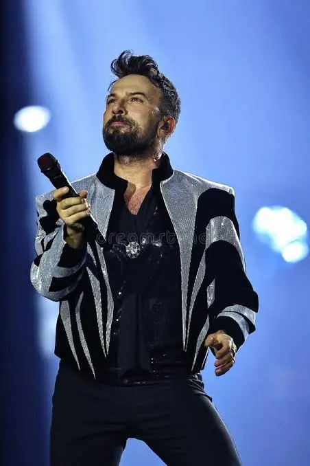 Lucasfradec's tweet photo. Top 15 Retrô: Tarkan com Simarik na terceira posição em maio de 1999 na Suíça!
https://t.co/BJkxCKfoIR

#colunatopmusic #playtv @playtv #spotify #rdio #deezer #tidal #applemusic #youtubemusic #netflix #crunchyroll #tvporassinatura #tvpaga #iptv https://t.co/HOjC7W1wxM