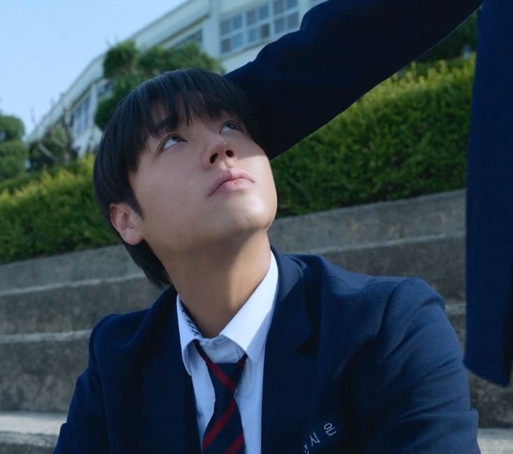 sshsse7's tweet photo. 약한영웅 3
#수호시은 #수시 #약한영웅 #shse https://t.co/ju1dsMwx0E