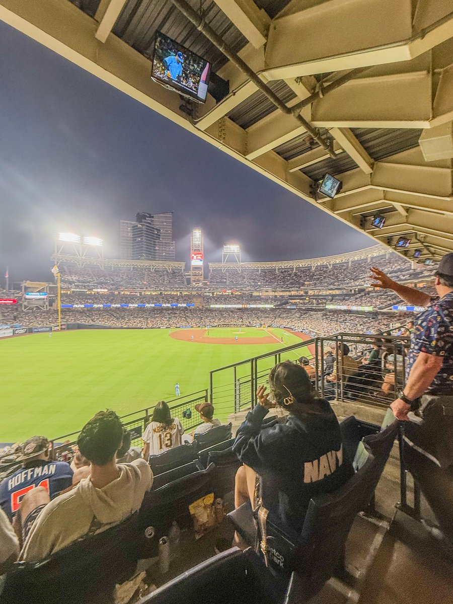 innoflightspace's tweet photo. Celebrating the Team behind the Mission

Last Friday, the Innoflight team stepped away from the office to celebrate our Employee Appreciation Day at the @Padres game.

At Innoflight, we know that our achievements are made possible by the talented individuals who bring their passion, expertise, and dedication to work every day. Investing in our people and fostering a strong team culture is an important part of who we are. A big thank you to every member of the Innoflight team!

#Innoflight #EmployeeAppreciation #Teamwork #CompanyCulture #SanDiego #Padres #WeAreInnoflight