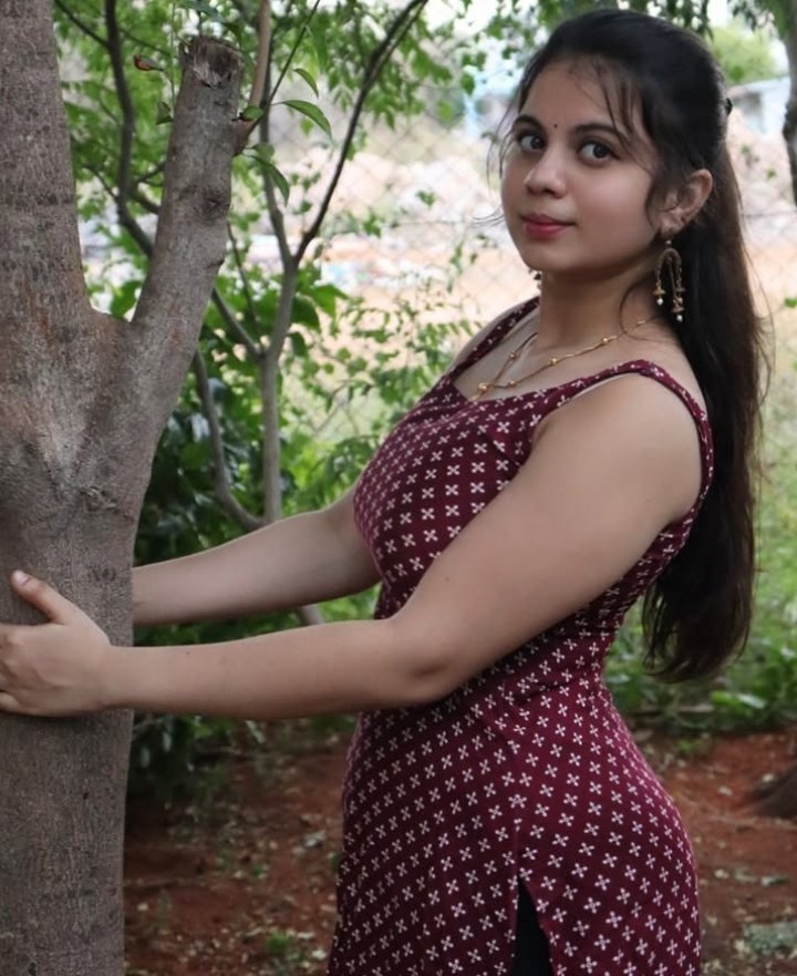 Leviathn01's tweet photo. innocent face and body card of kumki couples 🥵 https://t.co/yfmWUOsikr