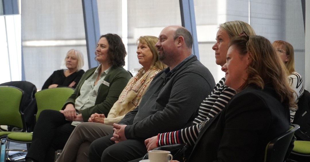 LGProVic's tweet photo. Prepare new leaders for complex sector management challenges. 🏛️

Ignite aims to guide staff new to management or leadership roles to embed reflective practices, cultivate self-awareness, and apply daily coaching practices.

Program starts in August: https://t.co/OBgmZNchrA https://t.co/JtbfuJbhYr
