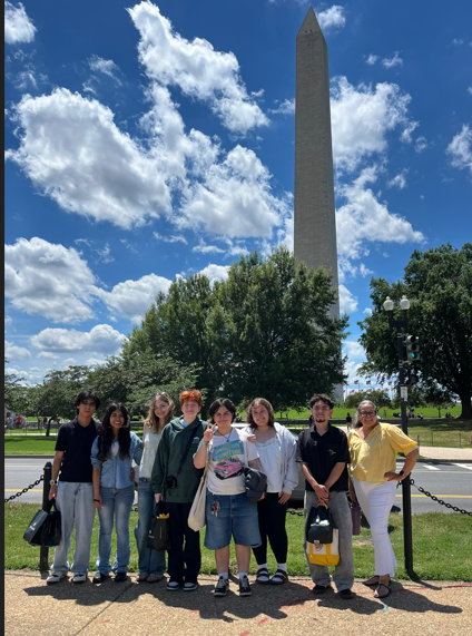ELPASO_ISD's tweet photo. Throughout the summer, El Paso ISD students took their talents beyond the classroom and onto the national stage, participating in prestigious competitions and leadership programs in Washington, D.C., and Richmond, Virginia. 🏆🌟

Learn more ➡️ https://t.co/rFPqlVp9uC https://t.co/WzWVH6GC2K