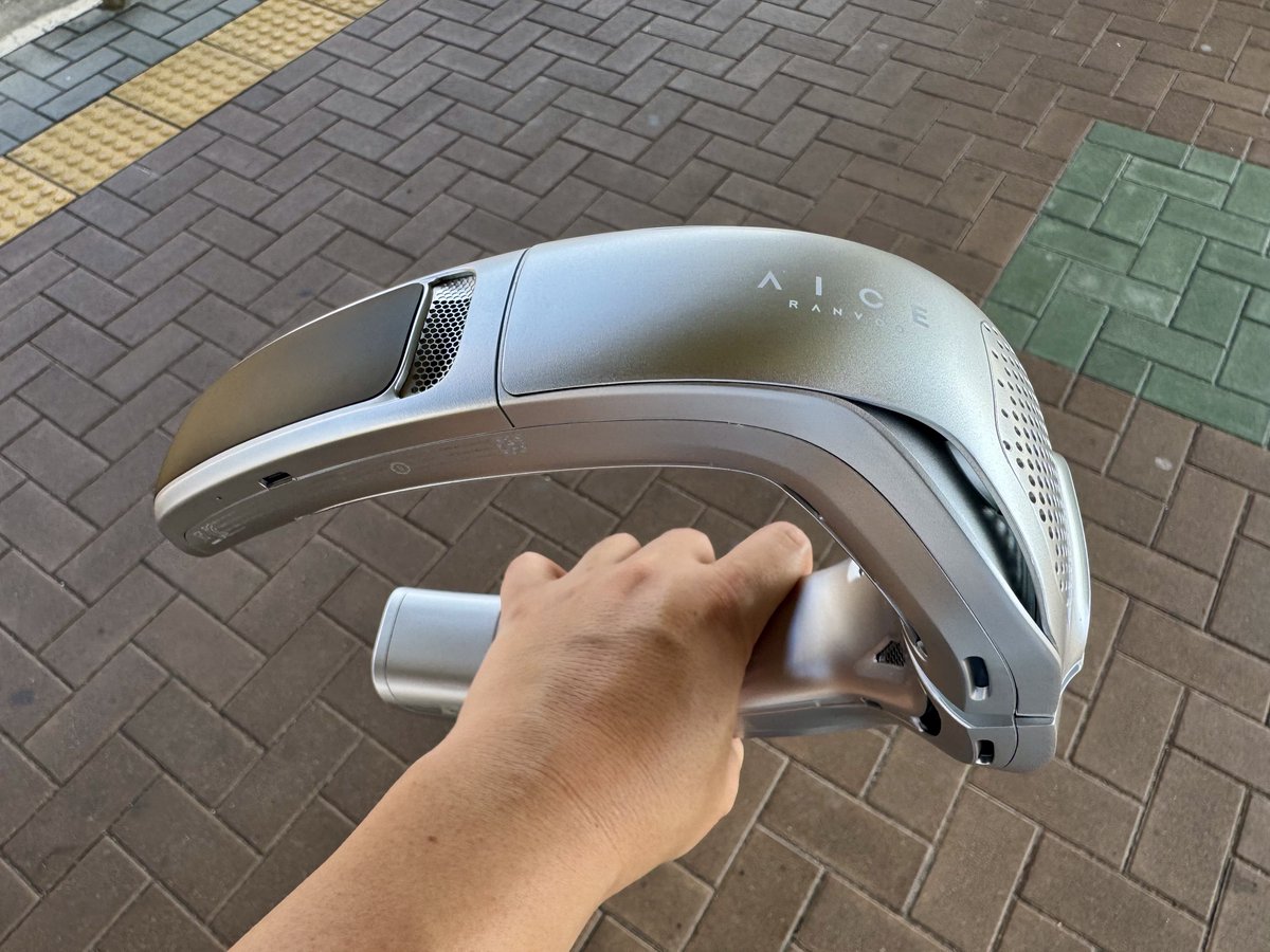 今年の8耐でも大活躍でした！ ちなみに自分はバイク乗車時も使います！