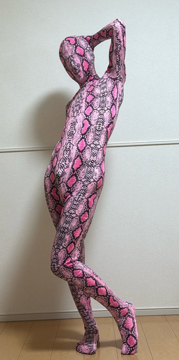 anna_amane's tweet photo. おはよう☀️
 #zentai https://t.co/uZyY7R7Pyg