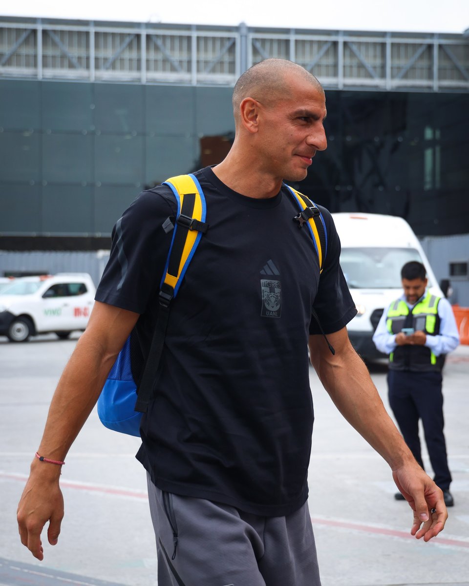 TigresOficial's tweet photo. 😎✈️ ¡Nos vamos a Tijuana para iniciar nuestro camino en el Apertura 2026! https://t.co/AuiJzI0jEk