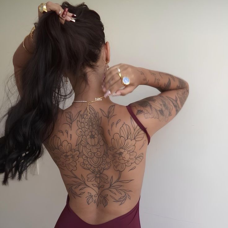 its44girl's tweet photo. como o pinterest me vê

☆ atriz
☆ tatuagem
☆ unhas
☆ visual

aí ce toma https://t.co/ppewPzG9Ef