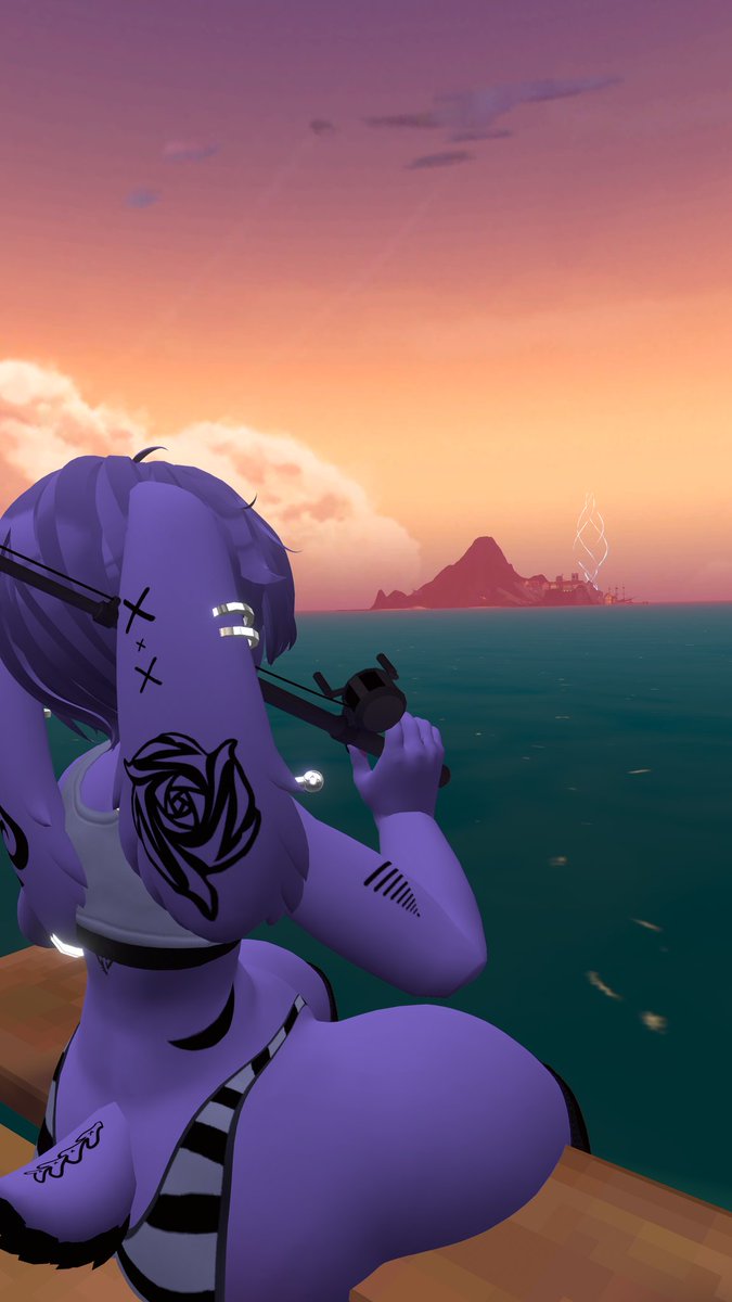 TeasingBunnyBoi's tweet photo. Wow such a lovely sunset... enjoying the view too?~ https://t.co/BW3CiJ807o