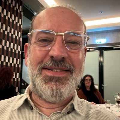 cybermultimedia's tweet photo. #NouvellePhotoDeProfil https://t.co/TUCmG3tSSW
