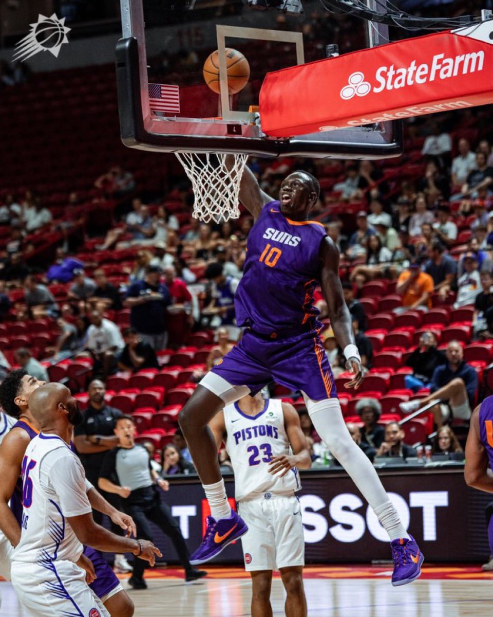 AndrewLeezus's tweet photo. Khaman Maluach Summer League: 

23 PTS, 15 REB, 1 STL, 1 BLK, 2 threes, +14
21 PTS, 10 REB, 1 STL, 4 BLK, 1 threes, +18
15 PTS, 15 REB, 1 STL, 1 BLK, 2 threes, +10
19 PTS, 11 REB, 2 STL, 1 BLK, 3 threes, +6

I mean. Wow. Shattered my own expectations. This is a special player. https://t.co/btFax8wkaX