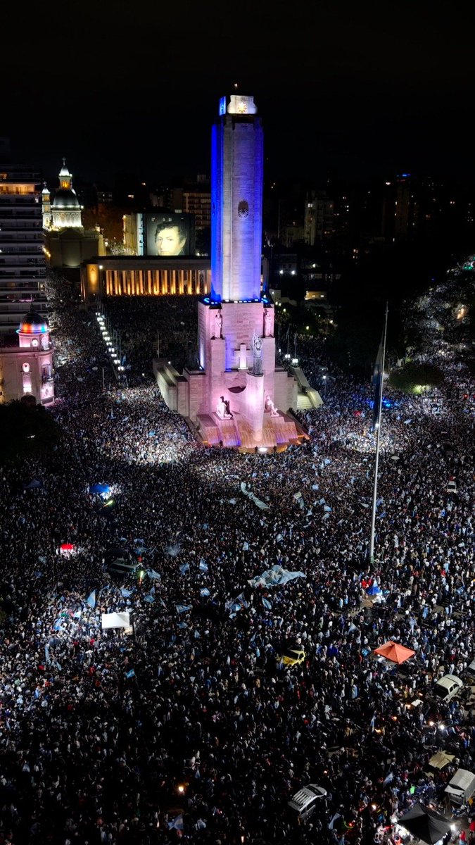Rosariociudadok's tweet photo. Y después dicen que son 11 https://t.co/NRImP6C2g2