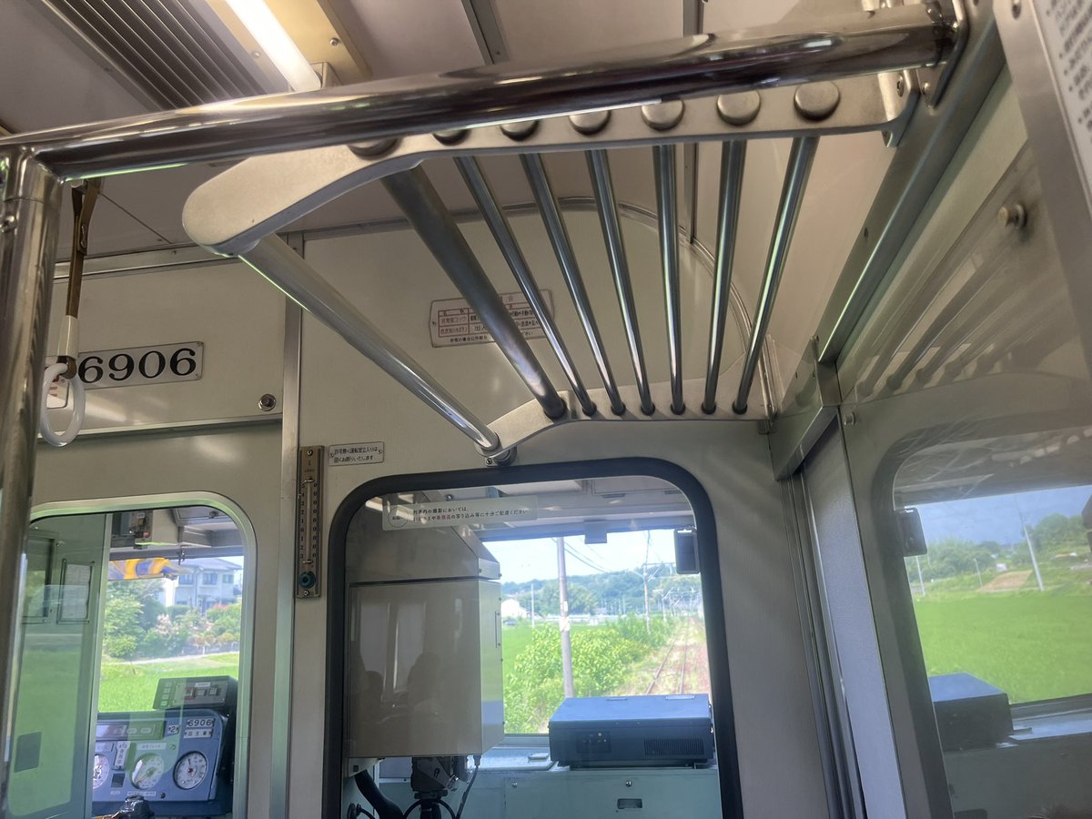 ipujill's tweet photo. 広見線6800系代走中。ツーマン運転。#名鉄 https://t.co/bFTTyh9Xnf