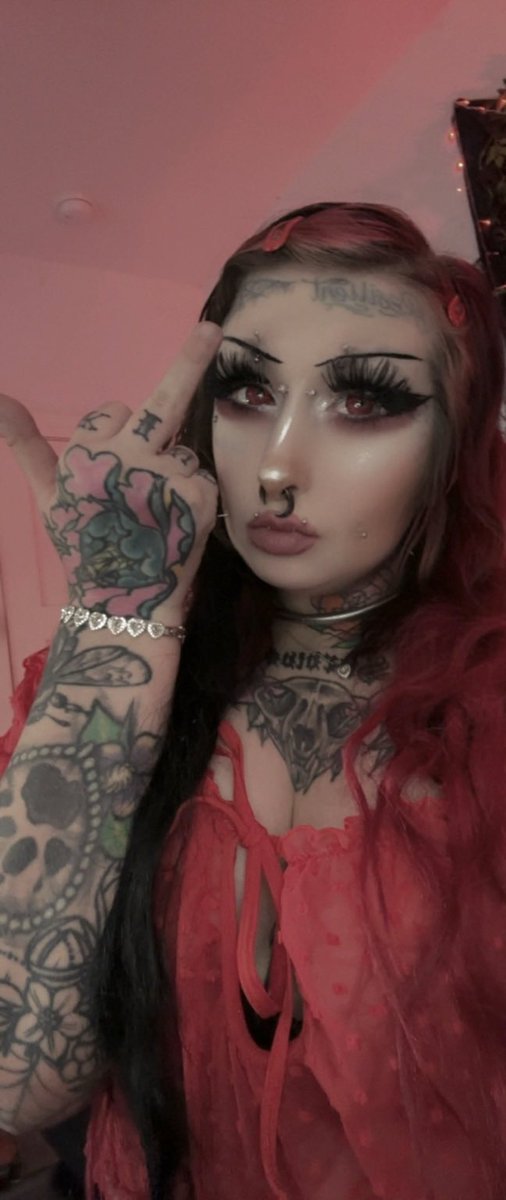 VAMPIREFINDOLL's tweet photo. Hi findom! 🦇🩸💋

Mommy wants new subs. 🙇🏻‍♂️

Send $66.66 initial ⋆˚꩜｡ https://t.co/udDhfFI9Yk