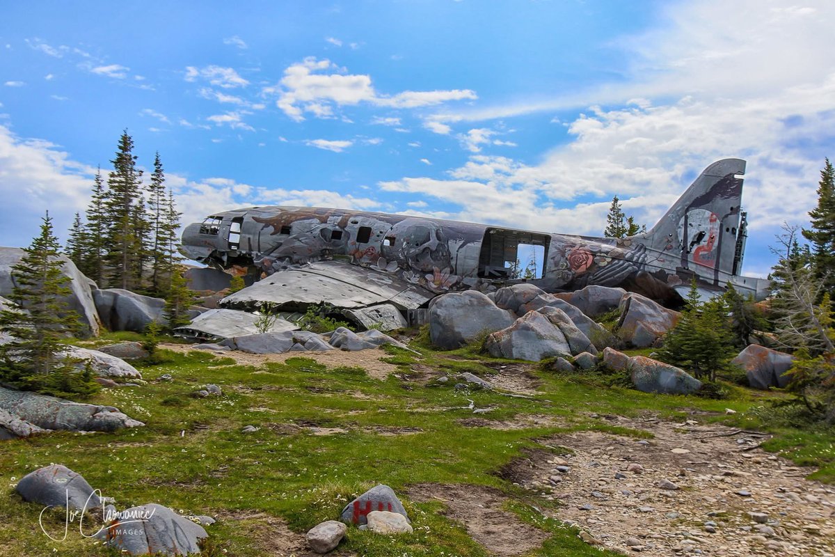 JoeisCranky's tweet photo. Miss Piggy plane wreck in Churchill Manitoba. https://t.co/7A21ggVPmF