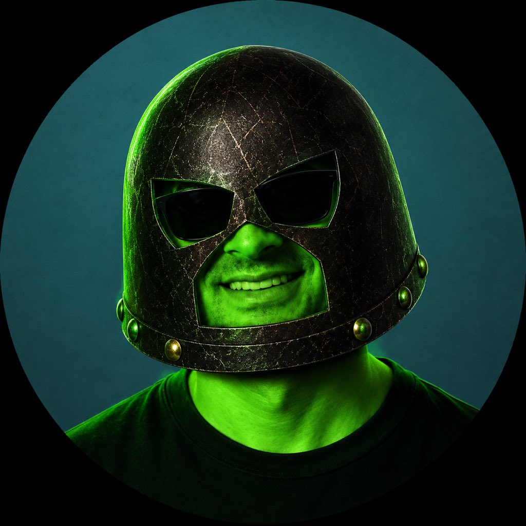 Pumpman999's tweet photo. @JohannKerbrat sir it’s time to wear the juggernaut helmet , say yes and i will delever one for you https://t.co/4YX9Jnuk7M
