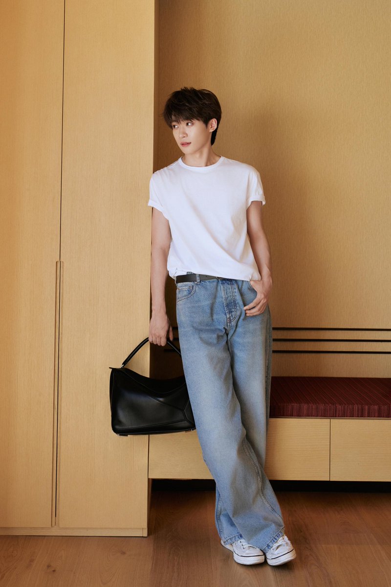 Tianziyu_korea's tweet photo. 260716 瑞鹤娱乐 XHS 🆙️

즈위 | 일상의 한 장면, 자유롭고 편안하게

🔗 : https://t.co/XAGJMHPbOC https://t.co/FksTK9GYfw