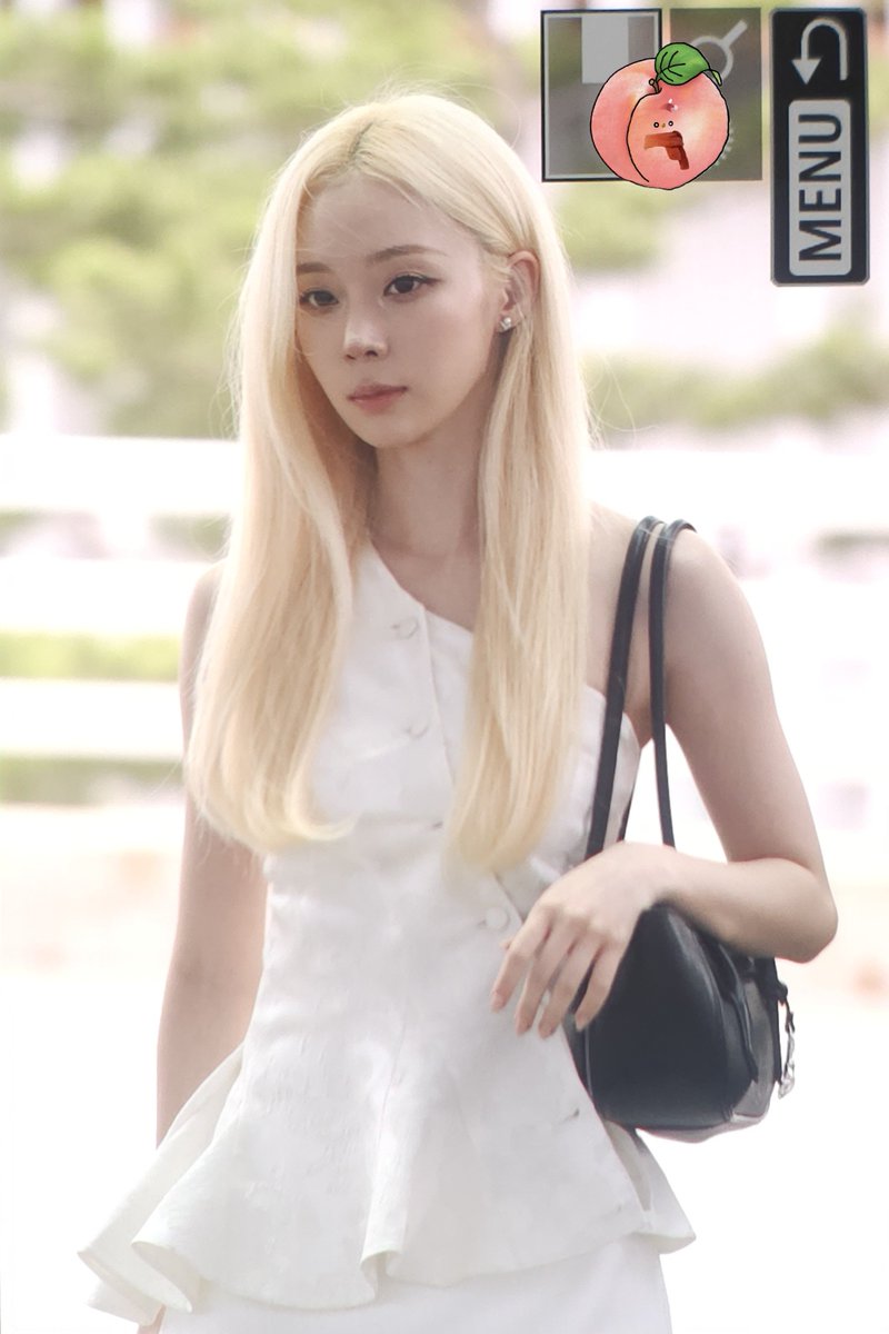 winterpeach_01's tweet photo. 260716 ICN 출국

잘다녀와🥰
#에스파 #aespa
#윈터 #WINTER https://t.co/qxXLKQuEym