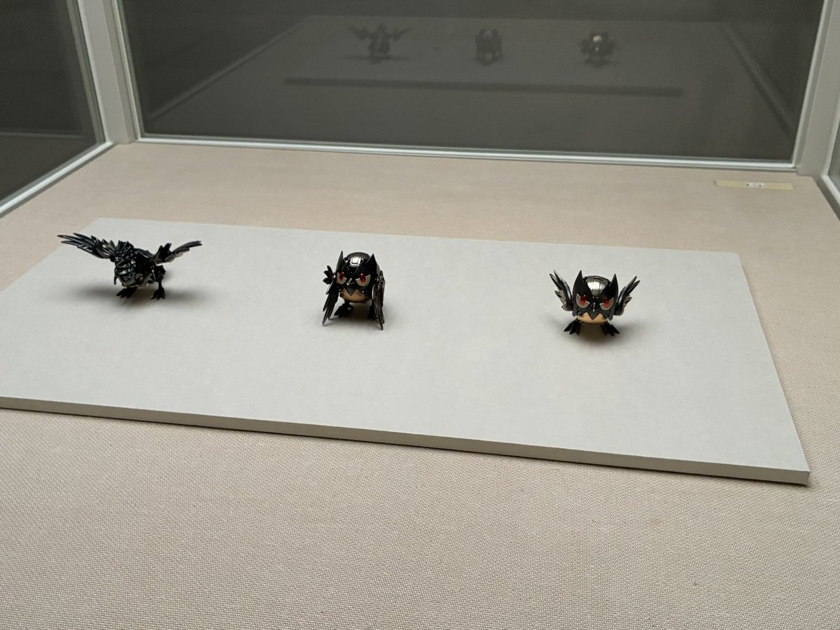 wolf_0516_'s tweet photo. ポケモンの工芸展行ってきた！！！
とても良かった
買ったグッズ見返した金銀しかおらんw https://t.co/XTJGa8p0eV
