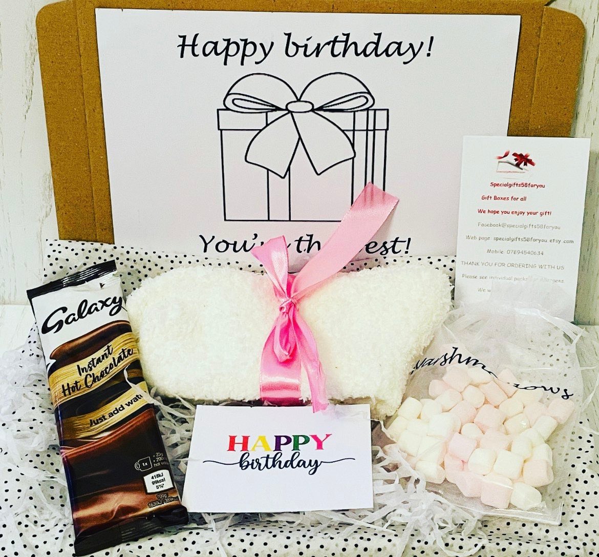 giftinggifts1's tweet photo. Fluffy socks and hot chocolate gift, novelty relaxation gift, perfect for any occasion. A lovely birthday or Christmas gift

https://t.co/Uxn12JCMHe
#etsy #fluffysocks #personalisedgift #noveltygift #etsy #hotchocolategift #birthday #christmas https://t.co/Pr2WZ37XQW