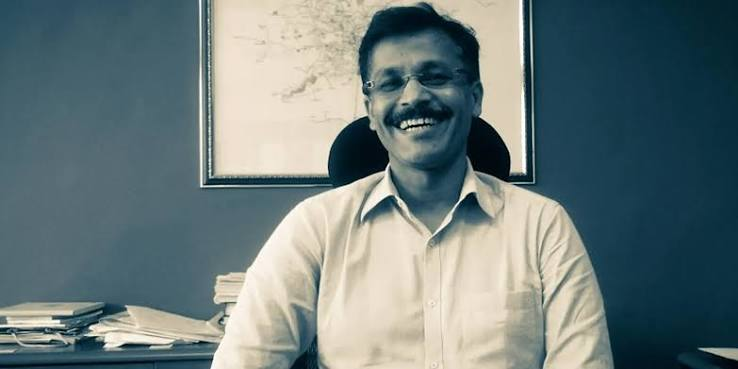 FI_InvestIndia's tweet photo. Meet IAS Tukaram Mundhe ji, currently the Commissioner of Maharashtra Food and Drug Administration (FDA).

Why does he get shifted so often? 

Because he refuses to look the other way.

Since taking over the FDA, his relentless warpath has delivered:

🚨 350+ Arrests
📄 235+ FIRs
🚫 274+ Establishments sealed
🥛 Mass crackdown on synthetic milk & fake paneer mafias
📱 Launched an AI portal for direct citizen complaints

They tried to move his posting, but they couldn't break his integrity. 

The real-life "Singham" of Indian bureaucracy is showing what public service actually looks like.

Some officers just move files. Tukaram Mundhe @Tukaram_IndIAS ji moves entire systems. 💼

Born into a modest farming family, he walked barefoot on farm soil before cracking the UPSC with AIR 20. 

Today, he is Maharashtra’s most feared yet loved bureaucrat.

Despite facing 25 transfers in 21 years, his principle remains unbroken: Rules come first. 

No exceptions.

From exposed fake disability certificates to shutting down adulteration networks harming children's health, he proves that one honest individual can terrify a corrupt system.

He doesn't work for political applause; he works for the citizens.

Shouldn't honest officers like him get fixed, longer tenures to permanently clean up the system?

Salute to this warrior of integrity! Retweet if you believe India needs a Tukaram Mundhe in every state

#FI