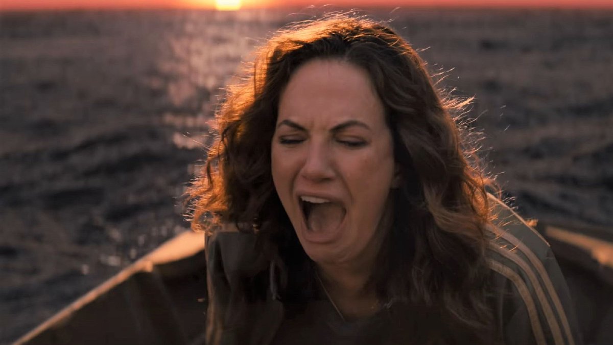 WesleyW62623's tweet photo. The end of episode 5 of Midnight Mass is one of the most heartbreaking and traumatizingly horrific scenes in television. Zach Guilfords and Kate Siegels performance is just Emmy worthy. All of which were snubbed. This is why I love Mike Flanagan. https://t.co/kWefgmXQZP