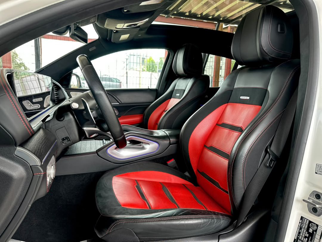 fola_bbf02's tweet photo. 2021 MERCEDES BENZ 
GLE63S AMG 
TOTALLY ACCIDENT FREE 
FULL OPTION
TWO TONE INTERIOR SEATS
(RED ♥️ AND BLACK )
NEW ENTRY
PRICE: 157M
LOCATION: ABUJA 
#abujacars #cars #update 

Kindly retweet 🙏 https://t.co/UwnroUitGt