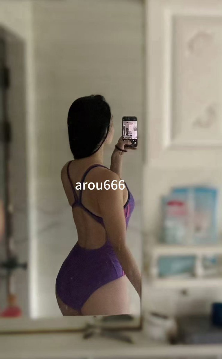 arou666's tweet photo. 新買的泳衣到了，下午開始運動
#運動不設限
#夏天标配 
#午安 https://t.co/vrzjKjwXCT