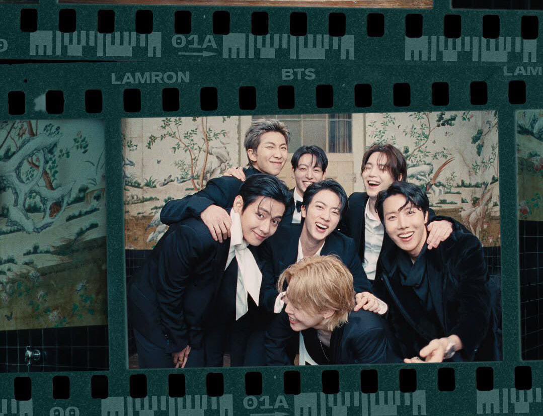 LCruz44422's tweet photo. @BIGHIT_MUSIC #NORMALMVISCOMING 
#BTS_NORMAL #BTS
#BTS_ARİRANG https://t.co/mvexfuoT2h