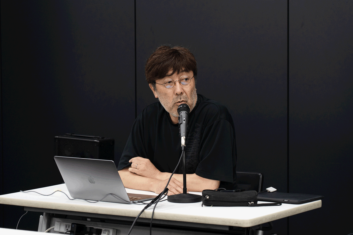official_tdp's tweet photo. 【ミラノサローネ国際家具見本市2026 レポート】

インテリアデザイン専攻の和田浩一先生の協力のもと、今年もミラノサローネレポートを開催。

ミラノサローネとは、毎年4月にイタリアの首都ミラノで開催される世界最大規模の家具見本市で、インテリアのトレンドはミラノサローネで決まると言っても過言ではないです。

日本では、なかなか得ることのできない情報に触れることで、学生たちの感度が高まる会となりました。