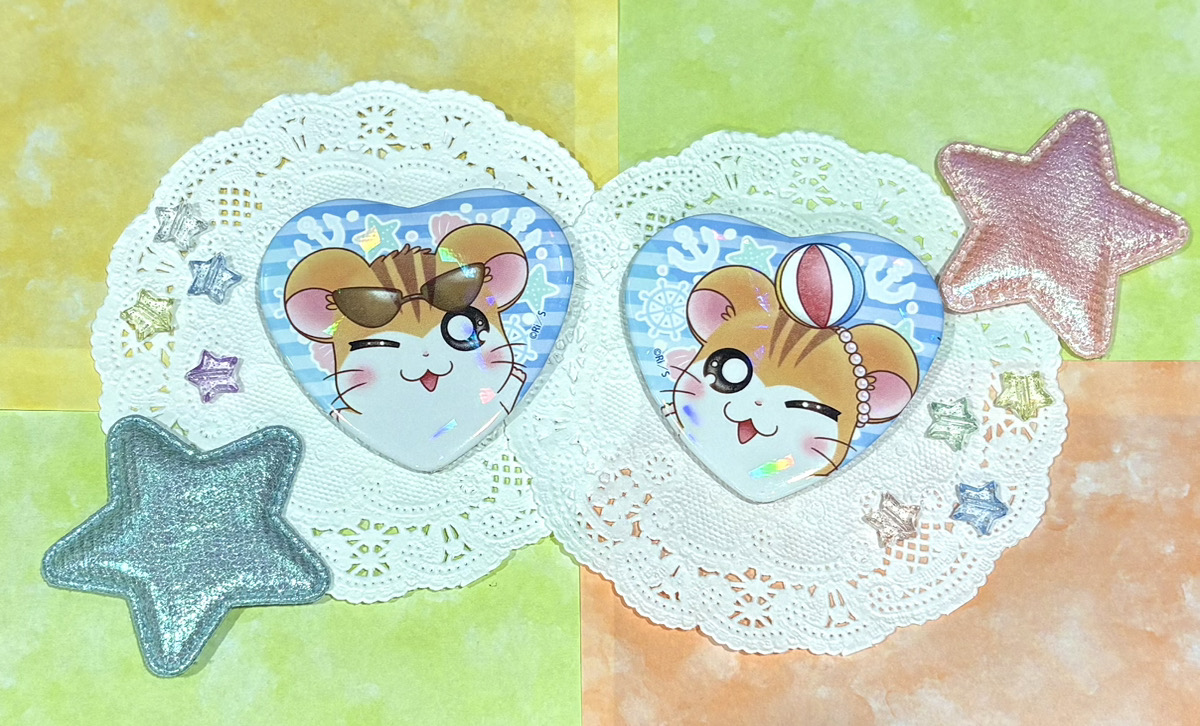 ttk86shop's tweet photo. 🌻‥∵‥‥∵‥‥∵‥‥🐹
#とっとこハムタウンショップ
🐹‥∵‥‥∵‥‥∵‥‥🌻
／
 7/16((木))本日も11:00よりOPEN！
＼

「ハート型カンバッジ(ランダム) うみ ver.」好評販売中🐹
税込2000円以上お買い上げ毎にダイカットステッカーをランダムでプレゼント！
さらに税込5000円以上のご購入で、ポストカードを1枚プレゼント✨

本日はフリー入場を予定しておりますが、混雑状況次第で入店制限をする場合がございます。
皆様のお越しをお待ちしております⋆͛📢⋆

📍東京都渋谷区代々木3-8-3 PDスペース２F
⏰営業時間 11:00～19:00
🔗https://t.co/FCmqZayRnp

#とっとこハム太郎　#ハム太郎　#ハムタウン