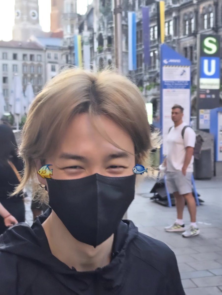 jm_dogs's tweet photo. HOSEOK POSTOU FOTO DO JIMIN 😭 https://t.co/SiM3VBGndv
