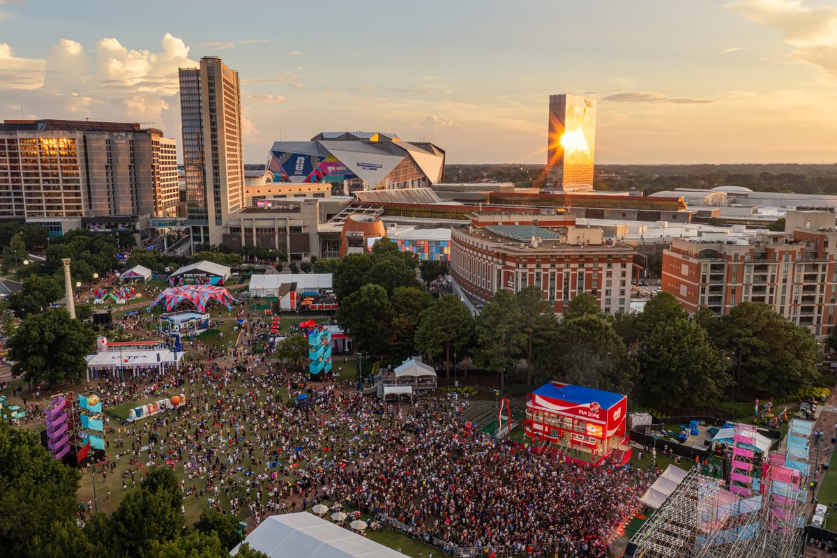 FWC26Atlanta's tweet photo. Atlanta: You just had to show off one last time ❤️

What a view tonight from FIFA Fan Festival™! ✨

#weareatlanta #weare26 #fifaworldcup #FIFAFanFestival https://t.co/3s1zaHxEjs