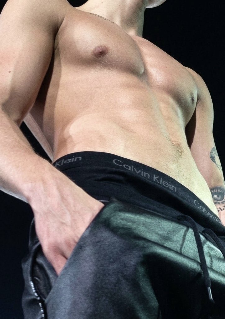lilbieberstan's tweet photo. https://t.co/gK0q8dCOIH