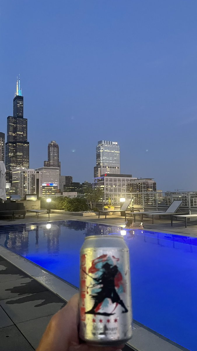 WestLoopTom's tweet photo. Enjoying an ice cold @OldIrvingBeer Shoto Japanese Rice Lager at an undisclosed location. @chicagobars https://t.co/xj23UgYvt3