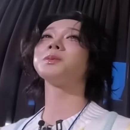 guknuit's tweet photo. who the hell gets to look cute in those angles??? rui's not real https://t.co/YyezVnO6nI
